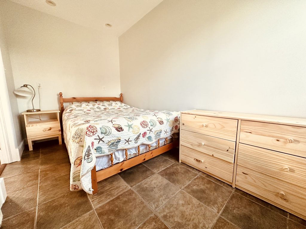 bedroom1